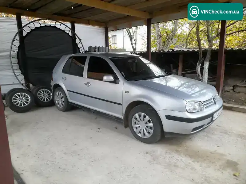 Volkswagen Golf 1998, фото з оголошення 1 з 3, VIN WVWZZZ1JZXW046253