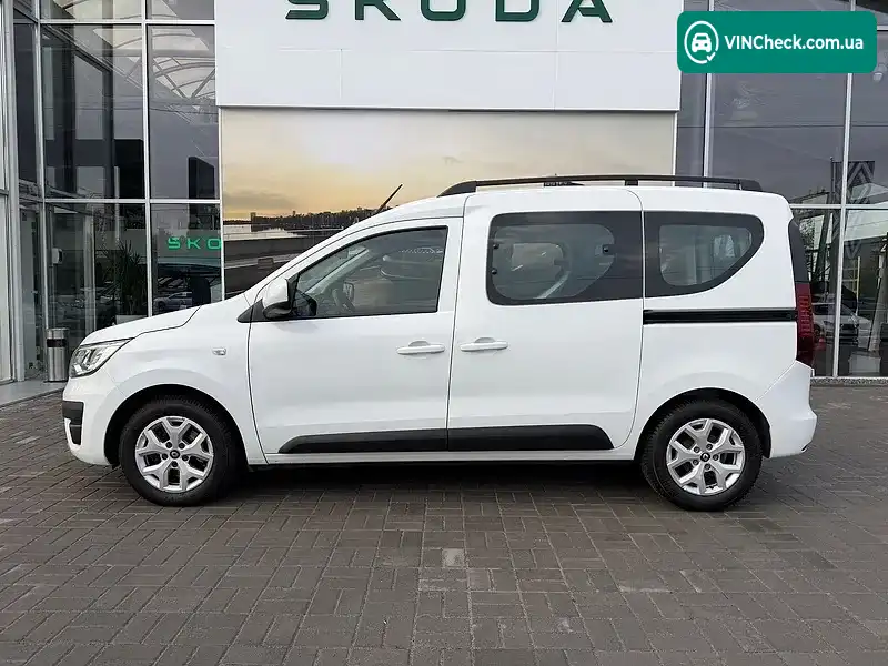 Renault Express 2023, фото з оголошення 2 з 20, VIN VF1RJK00470477684