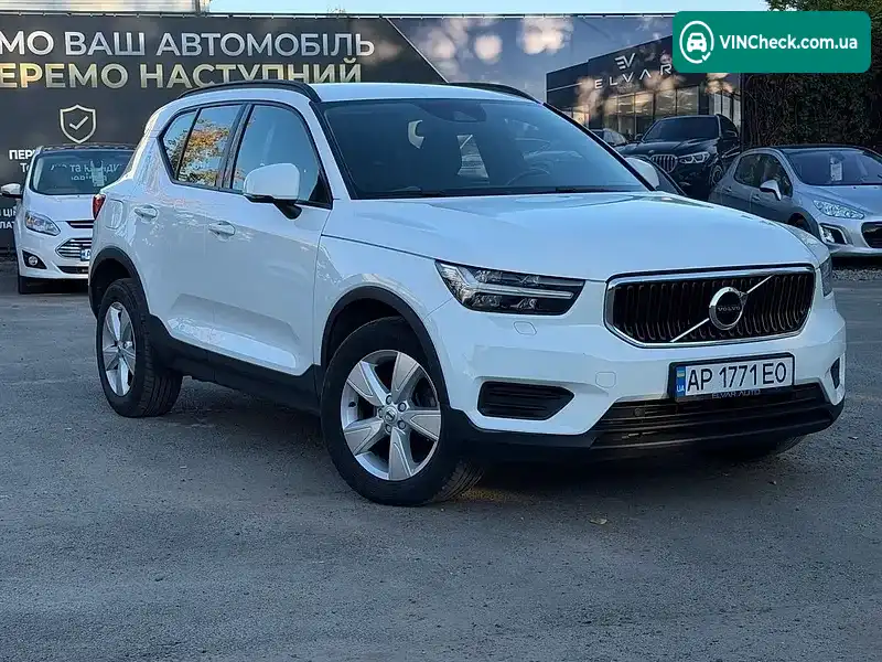 Volvo XC40 2019, фото з оголошення 1 з 20, VIN YV1XZ72BDK2133946
