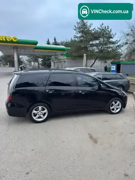 Mitsubishi Grandis 2006, фото з оголошення 2 з 14, VIN JMBLRNA4W7Z000347