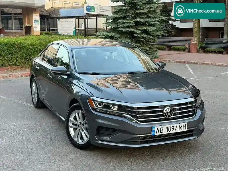 Volkswagen Passat 2021, фото з оголошення 2 з 20, VIN 1VWAA7A39MC017853