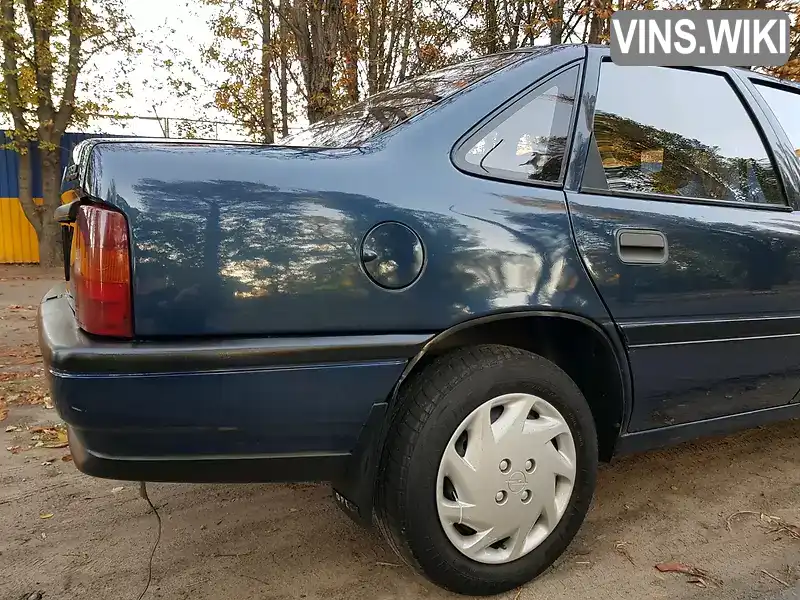 Opel Vectra 1991, фото з оголошення 2 з 20, VIN W0L000087M5311204