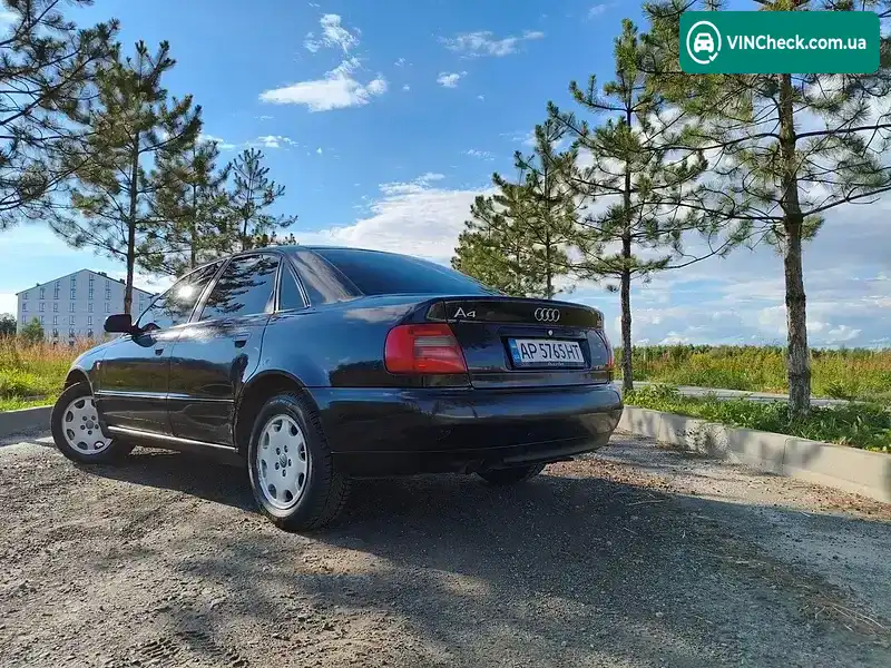 Audi A4 1998, фото з оголошення 2 з 20, VIN WAUZZZ8DZWA090858
