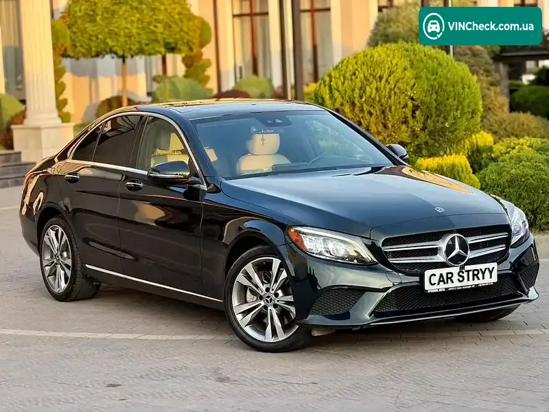 Mercedes-Benz C-Class 2019, фото з оголошення 2 з 20, VIN 55SWF8EB7KU314300