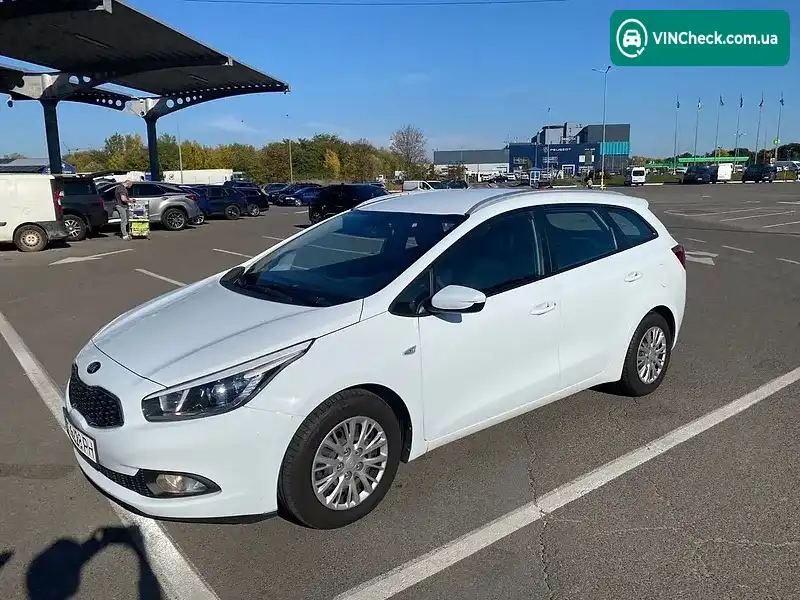 Kia Ceed 2015, фото з оголошення 2 з 12, VIN U5YHM815AFL138605