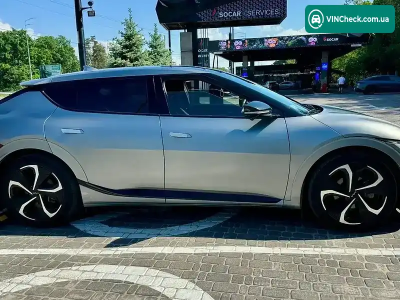 Kia EV6 2022, фото з оголошення 2 з 13, VIN KNDC4DLC1N5073984