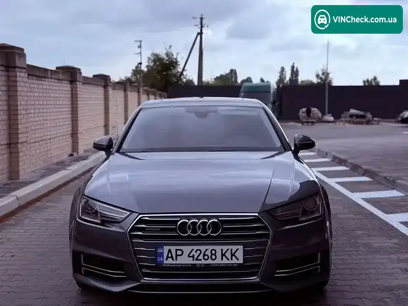 Audi A4 2017, фото з оголошення 2 з 18, VIN WAUDNAF47JA065150