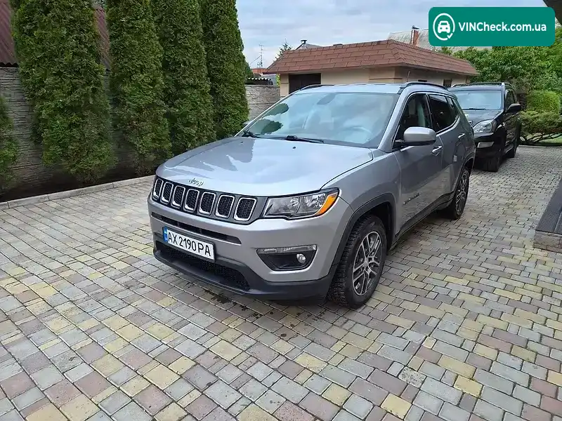 Jeep Compass 2019, фото з оголошення 2 з 13, VIN 3C4NJCBB5KT815058
