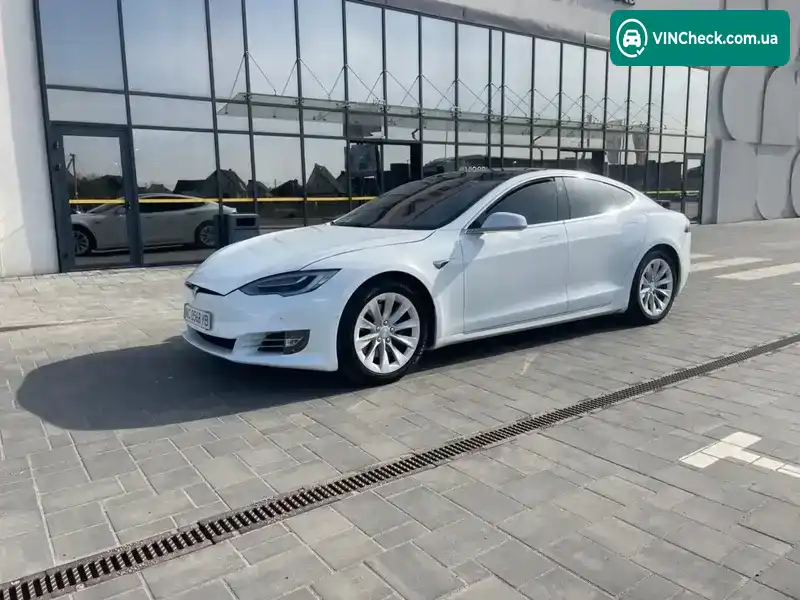 Tesla Model S 2018, фото з оголошення 2 з 21, VIN 5YJSA1E25JF286436