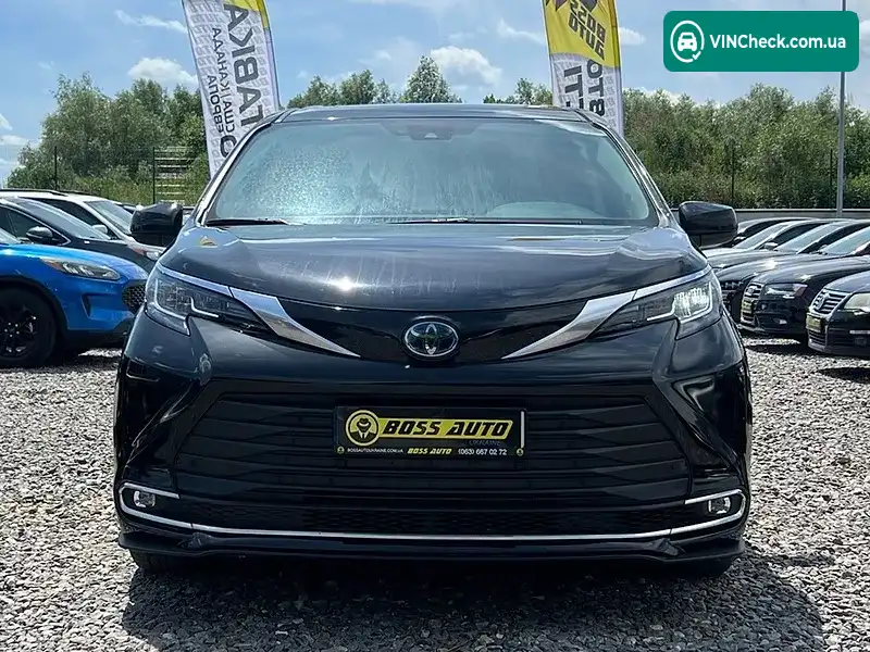 Toyota Sienna 2022, фото з оголошення 2 з 19, VIN 5TDJRKEC3NS123546