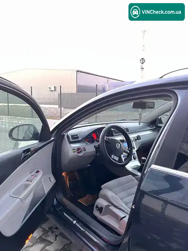 Volkswagen Passat 2005, фото з оголошення 2 з 11, VIN WVWZZZ3CZ6E121499