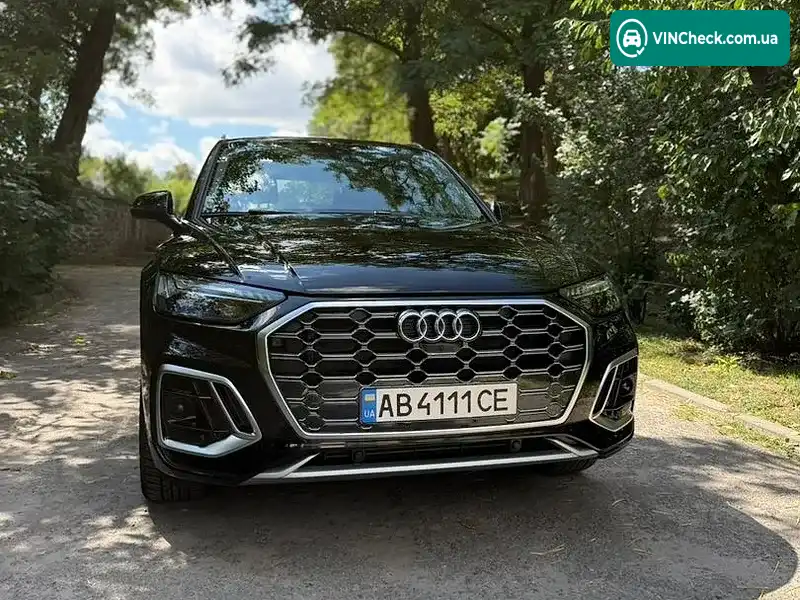 Audi Q5 2021, фото з оголошення 2 з 20, VIN WA1BAAFY8M2105608