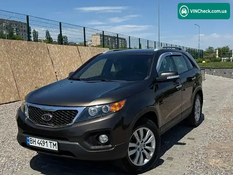 Kia Sorento 2010, фото з оголошення 1 з 20, VIN KNAKU815BAA105103