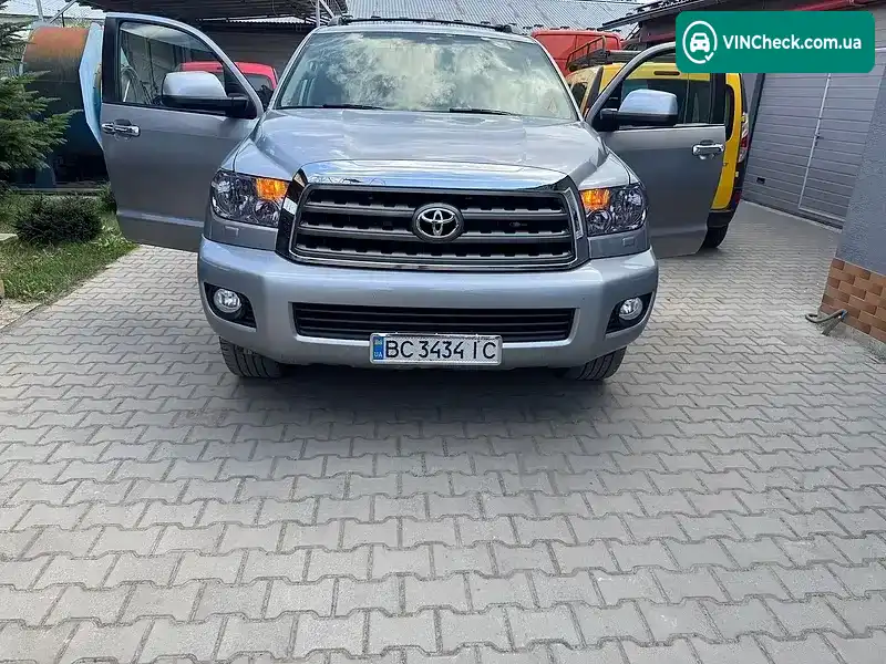 Toyota Sequoia 2016, фото з оголошення 1 з 10, VIN 5TDBY5G18GS138583