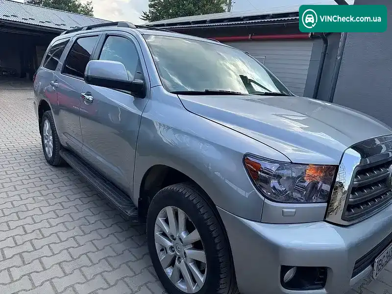 Toyota Sequoia 2016, фото з оголошення 2 з 10, VIN 5TDBY5G18GS138583