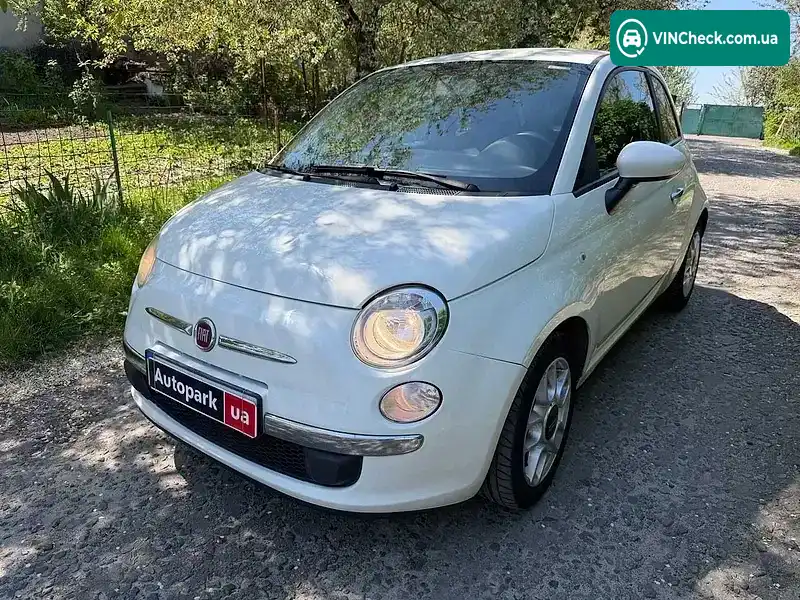 Fiat 500 2010, фото з оголошення 1 з 17, VIN ZFA31200000556391