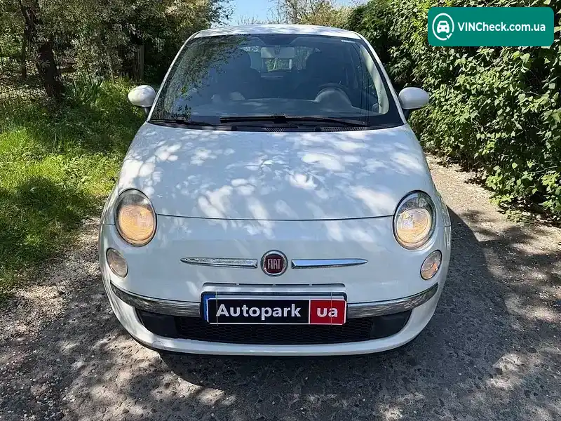 Fiat 500 2010, фото з оголошення 2 з 17, VIN ZFA31200000556391