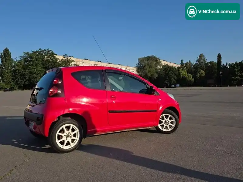 Peugeot 107 2012, фото з оголошення 2 з 19, VIN VF3PMCFB0CR030974