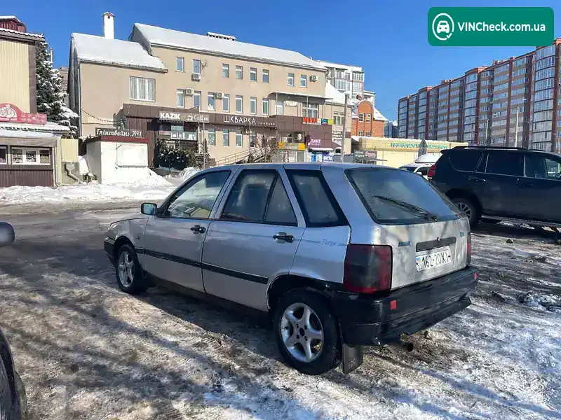 Fiat Tipo 1990, фото з оголошення 1 з 8, VIN ZFA16000002327631
