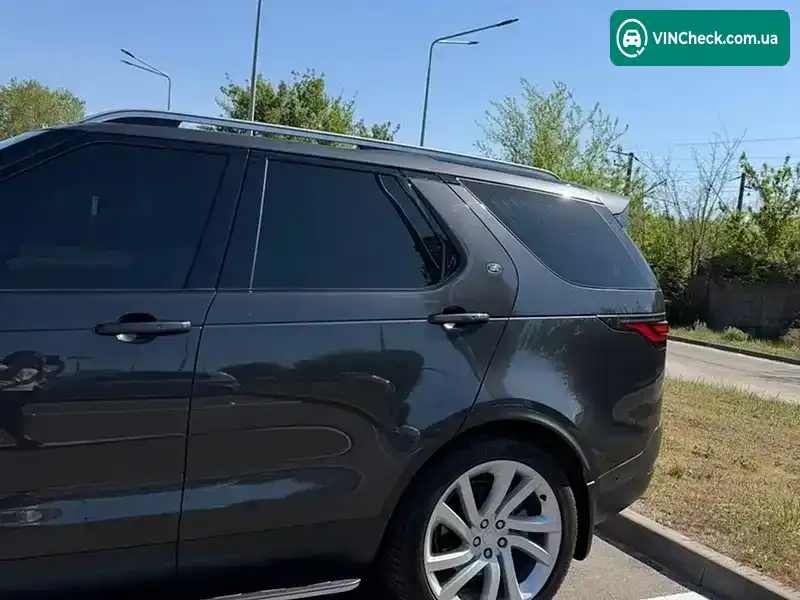 Land Rover Discovery 2021, фото з оголошення 2 з 19, VIN SALRA2BW4N2461109