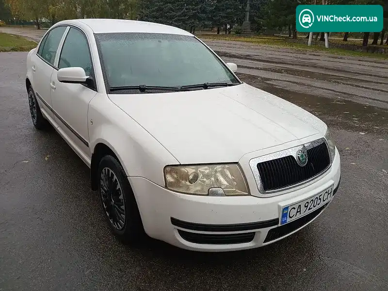 Skoda Superb 2003, фото з оголошення 2 з 13, VIN TMBDS63UX39041667