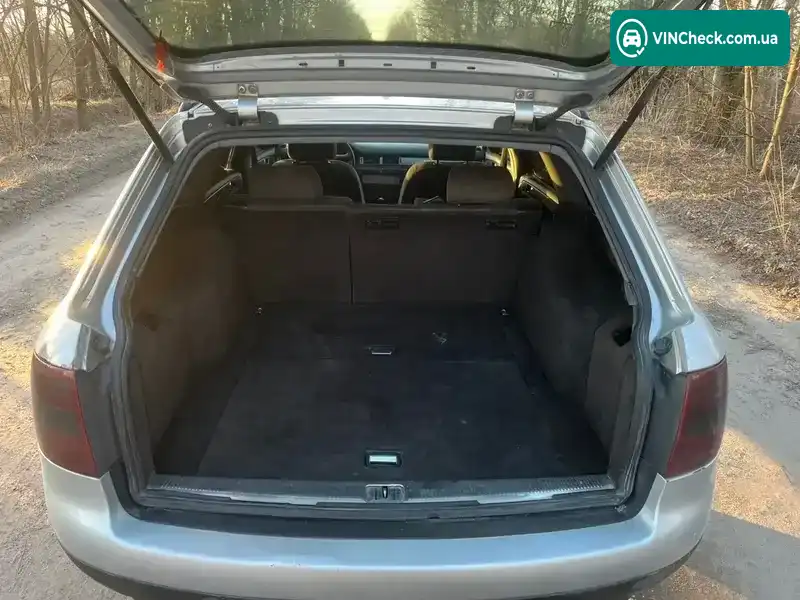 Audi A6 1999, фото з оголошення 2 з 8, VIN WAUZZZ4BZYN047889