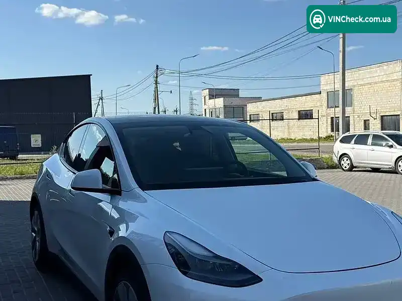 Tesla Model Y 2023, фото з оголошення 1 з 20, VIN LRWYGDEE9PC005861