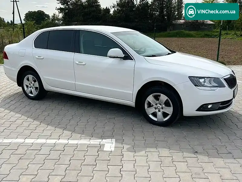 Skoda Superb 2014, фото з оголошення 2 з 20, VIN TMBAB43T1EB301013