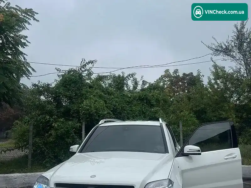 Mercedes-Benz GLK-Class 2011, фото з оголошення 2 з 11, VIN WDC2049821F699057