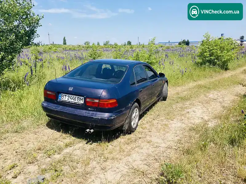 Honda Accord 1994, фото з оголошення 2 з 9, VIN SHHCC75600U001673