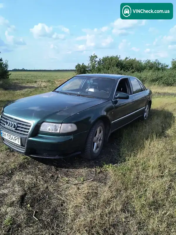 Audi A8 1998, фото з оголошення 1 з 10, VIN WAUZZZ4DZWN010565