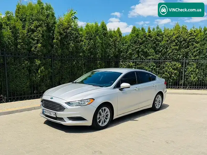 Ford Fusion 2018, фото з оголошення 2 з 20, VIN 3FA6P0LU0KR143835