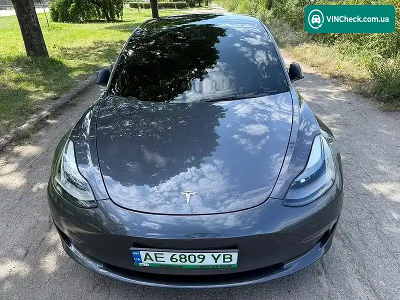 Tesla Model 3 2023, фото з оголошення 2 з 20, VIN 5YJ3E1EA0PF567133
