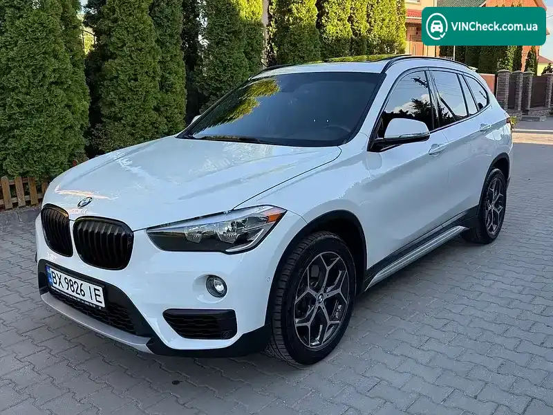 BMW X1 2017, фото з оголошення 2 з 21, VIN WBXHU7C37H5H37741