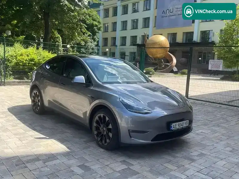 Tesla Model Y 2024, фото з оголошення 1 з 20, VIN 7SAYGDEE5RF195508