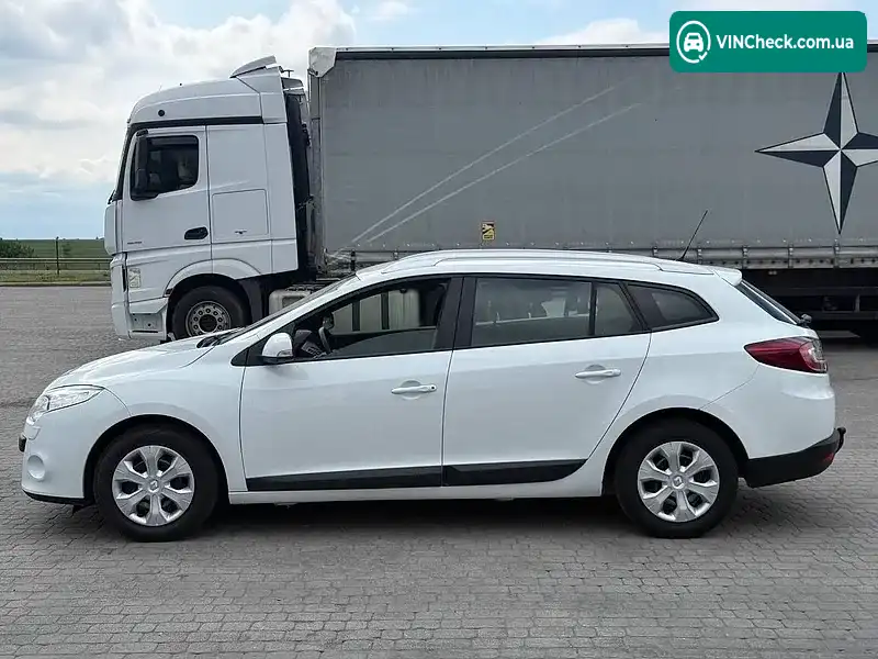 Renault Megane 2011, фото з оголошення 2 з 16, VIN VF1KZ1Y0645700856