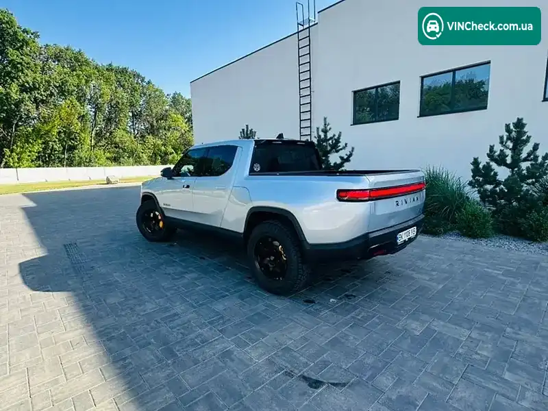 Rivian R1T 2023, фото з оголошення 2 з 13, VIN 7FCTGAAA6PN020055