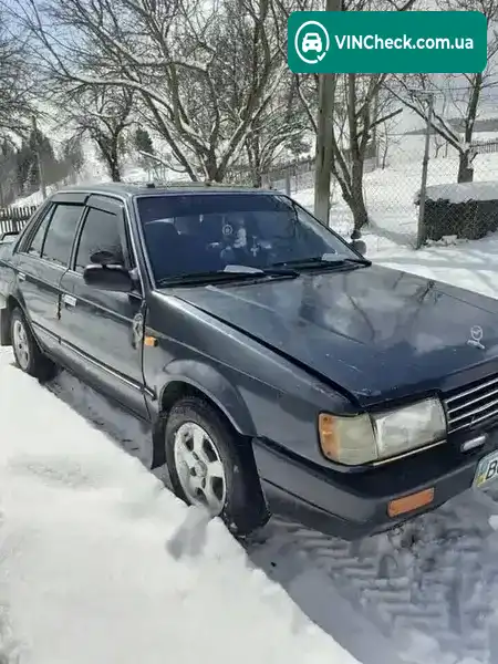 Mazda 323 1987, фото з оголошення 1 з 5, VIN JMZBF125100251241