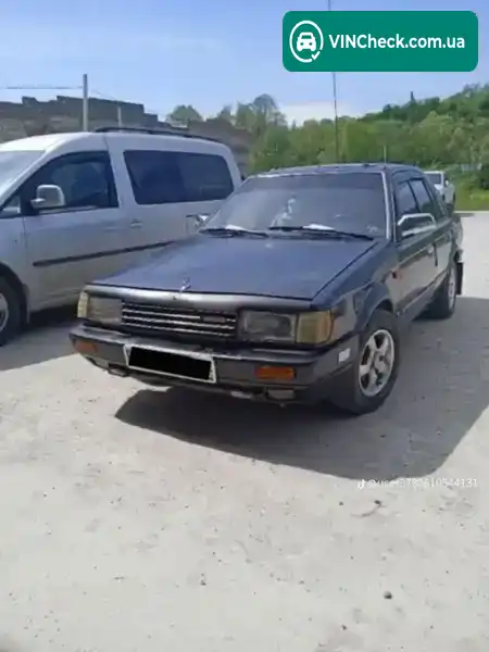 Mazda 323 1987, фото з оголошення 2 з 5, VIN JMZBF125100251241