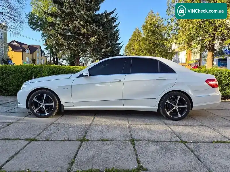 Mercedes-Benz E-Class 2012, фото з оголошення 2 з 21, VIN WDD2120821A626817