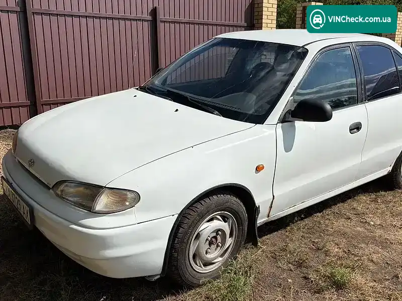 Hyundai Accent 1997, фото з оголошення 1 з 16, VIN KMHVF31NPVU334261