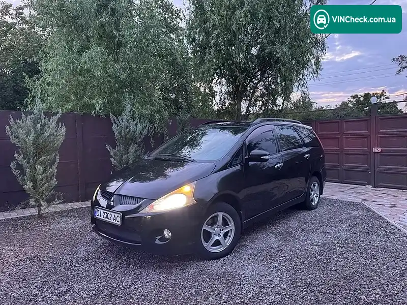 Mitsubishi Grandis 2004, фото з оголошення 1 з 20, VIN JMBLRNA4W4Z003310