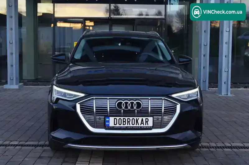 Audi e-tron 2022, фото з оголошення 2 з 21, VIN WAUZZZGE9PB022416