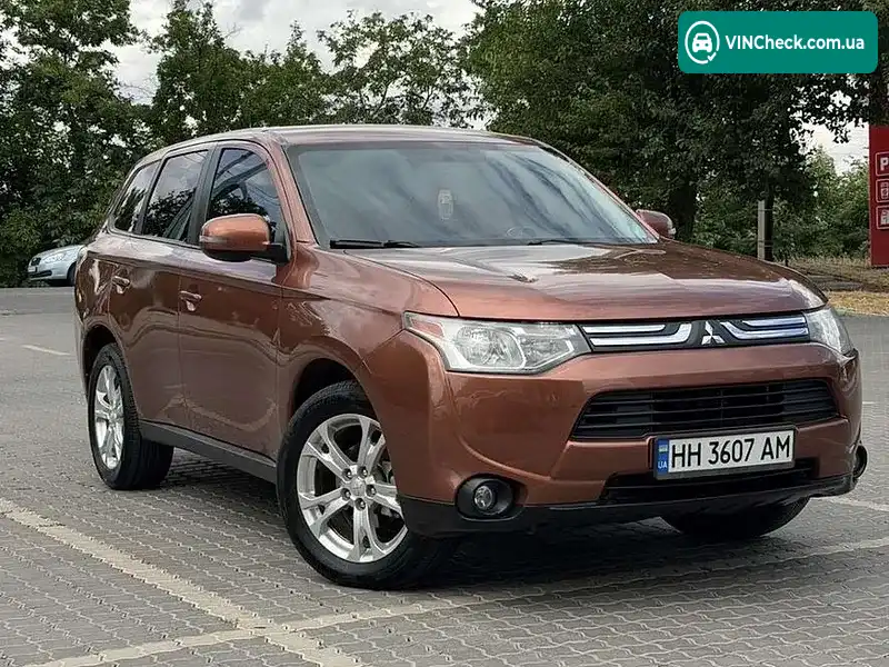 Mitsubishi Outlander 2013, фото з оголошення 1 з 20, VIN JA4AD3A3XEZ016755