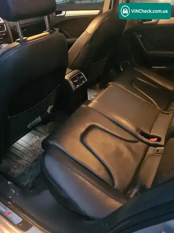 Audi A4 2013, фото з оголошення 2 з 11, VIN WAUFFAFL0EN021289