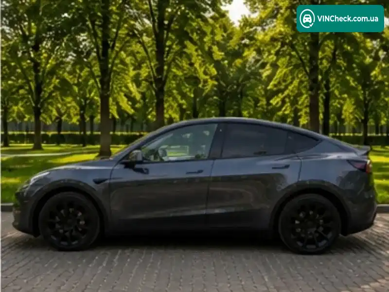 Tesla Model Y 2023, фото з оголошення 2 з 14, VIN 7SAYGDEE7PA126958