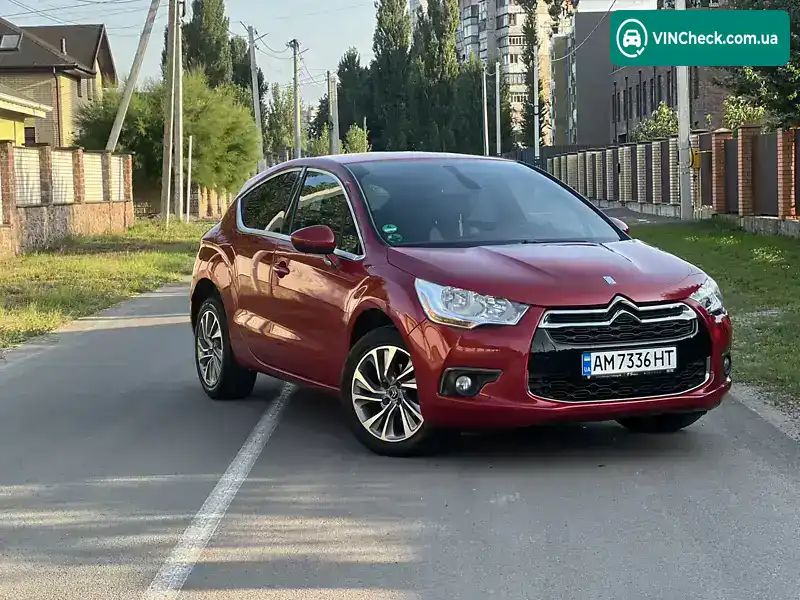 Citroen DS4 2011, фото з оголошення 1 з 21, VIN VF7NX5FS0BY560911