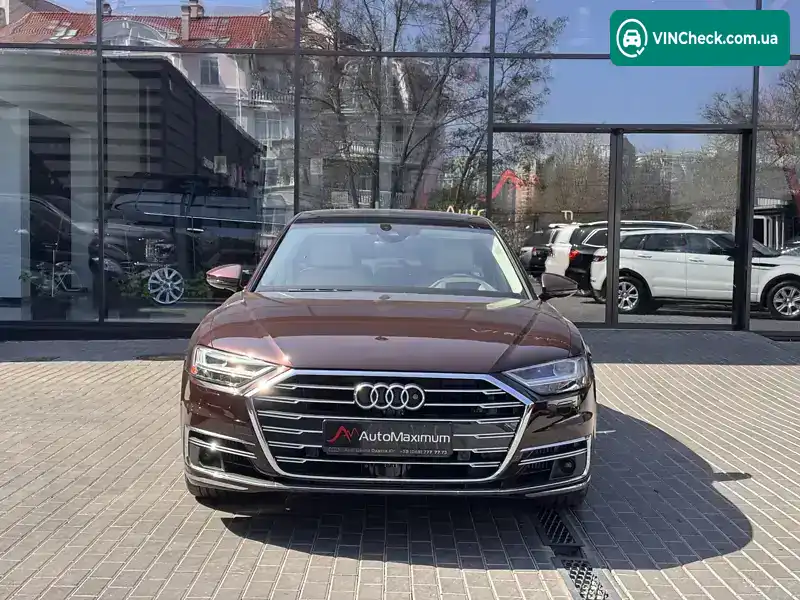 Audi A8 2019, фото з оголошення 2 з 21, VIN WAU8DAF81KN015846