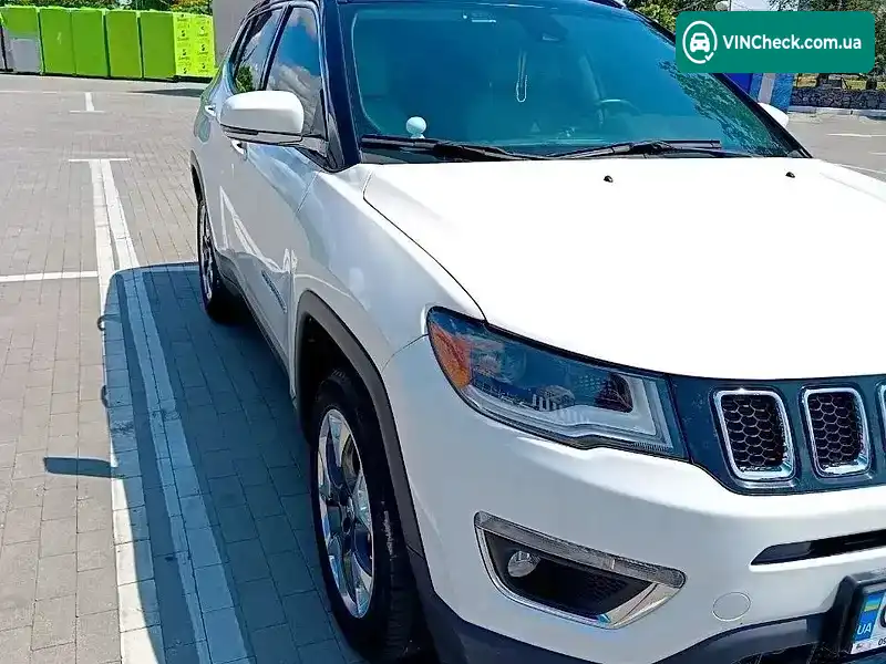 Jeep Compass 2018, фото з оголошення 2 з 20, VIN 3C4NJDCB3JT418483