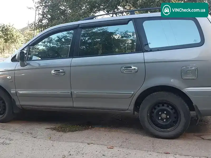 Hyundai Trajet 2006, фото з оголошення 2 з 21, VIN KMHMH81VP6U279224